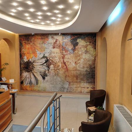 Семеен Хотел "Булаир" Burgas Exterior foto
